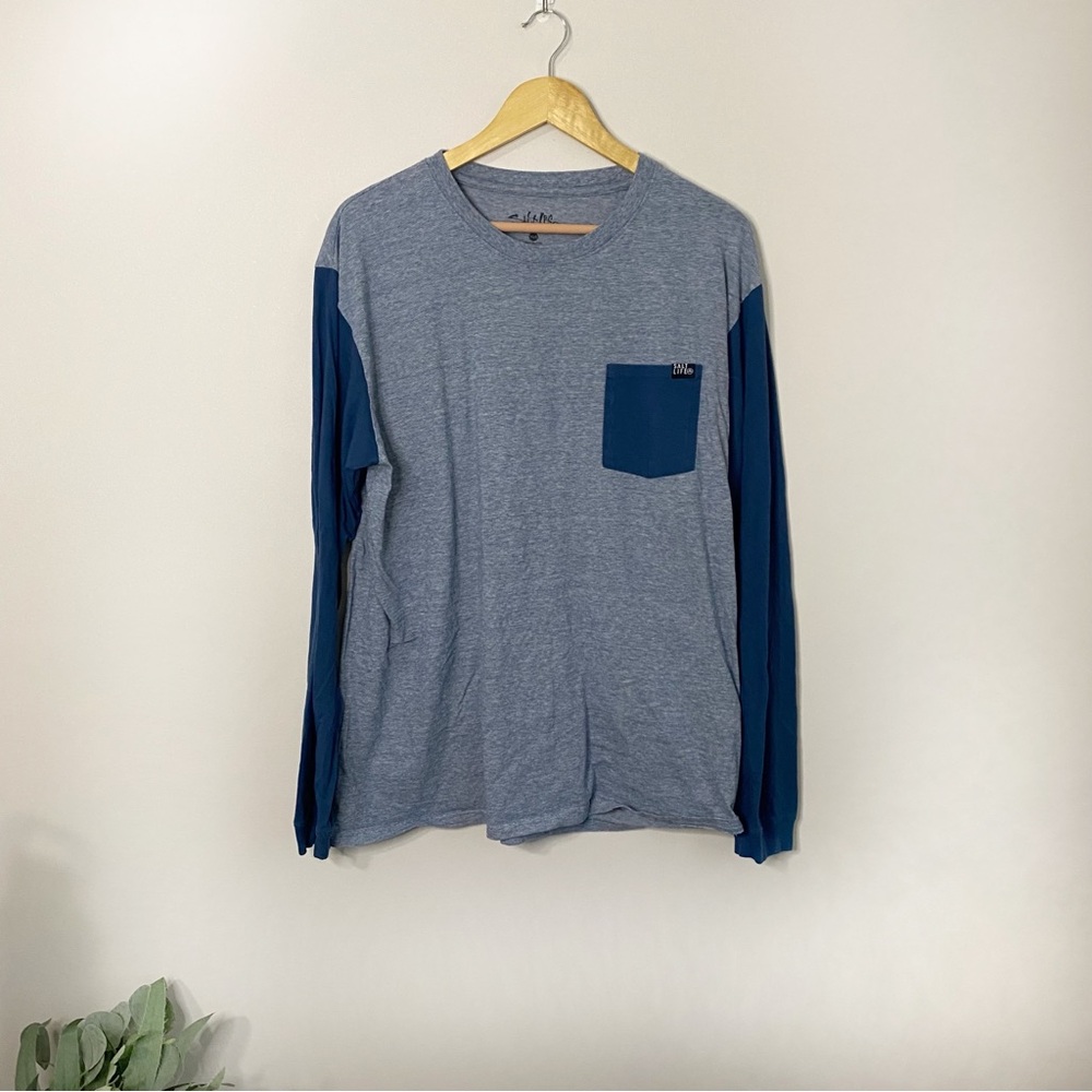 Men's Size: XL Salt Life Blue Striped Long Sleeve T-shirt